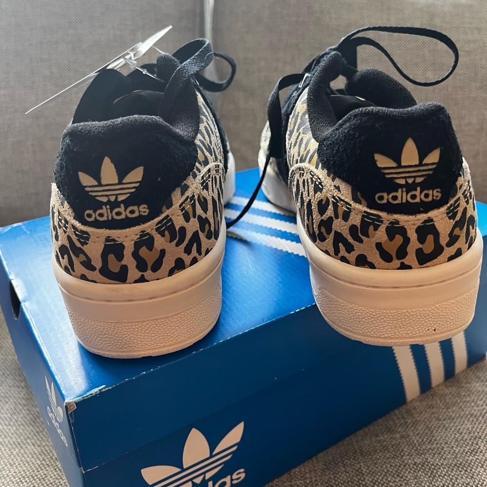 Adidas rivalry leopard sneakers - Picture 6 of 7